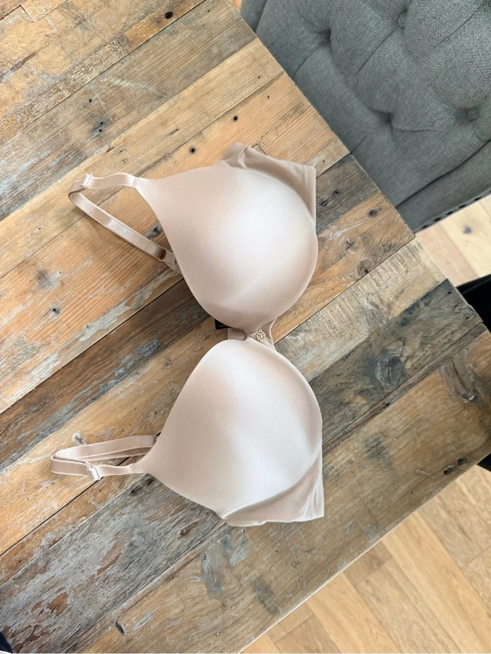 Victoria’s Secret- Push-Up Nude T-Shirt Bra
